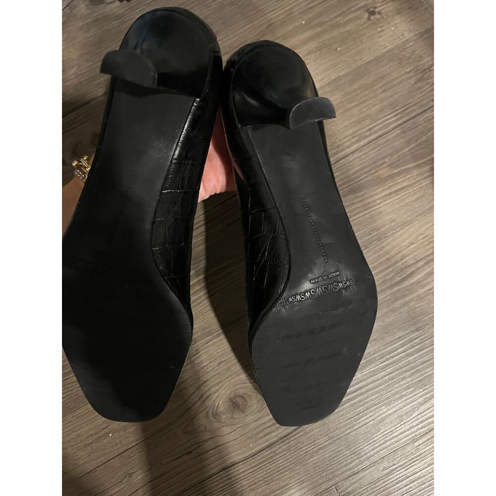 Stuart Weizman Alligator Print Heels - image 2